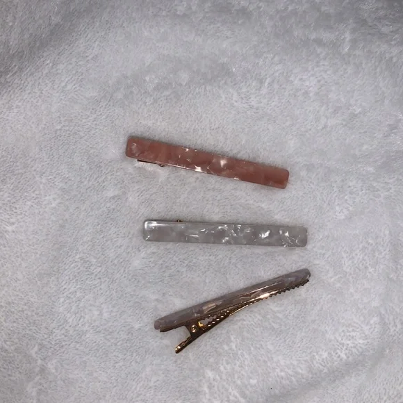 Set of 3 Barrette’s - Picture 5 of 8